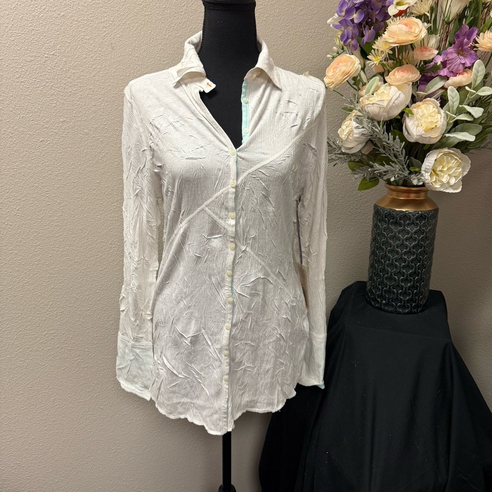 NWT Kisca White Crinkle Textured Button Down Shirt Large Long Sleeve